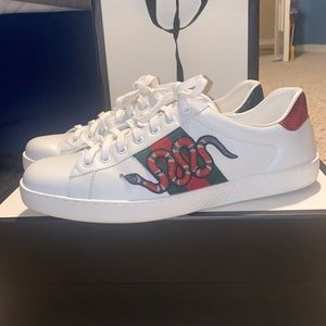 Gucci Ace embroidered sneakers